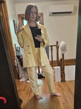 Escada By Margaretha Ley Gold Linen Vintag Double-Breasted Blazer & Trousers Set